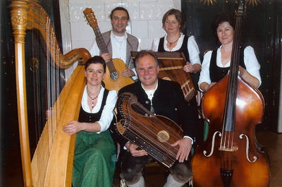 Tutzinger Stub'nmusi - Akkordeonstudio Brigitte Vockinger